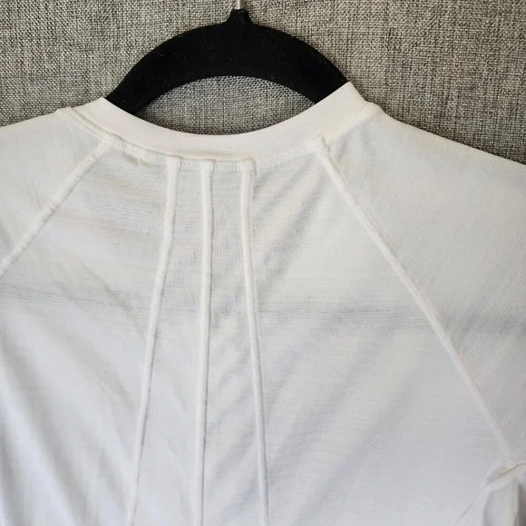 Athleta T-Shirt Women's Size Medium White V-Neck Long Sleeve Front Zip - Picture 11 of 12